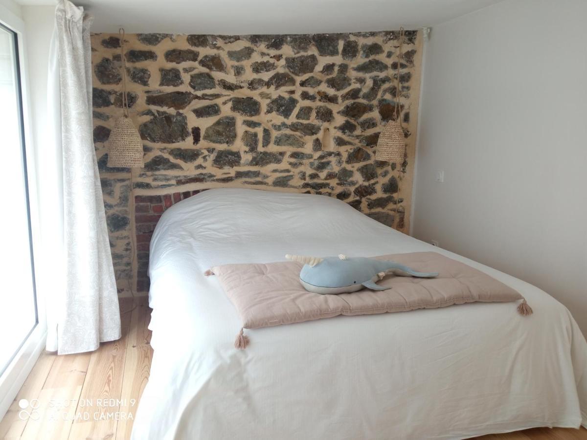 Charmant Logement T2 A 2 Pas De La Mer グランビル エクステリア 写真