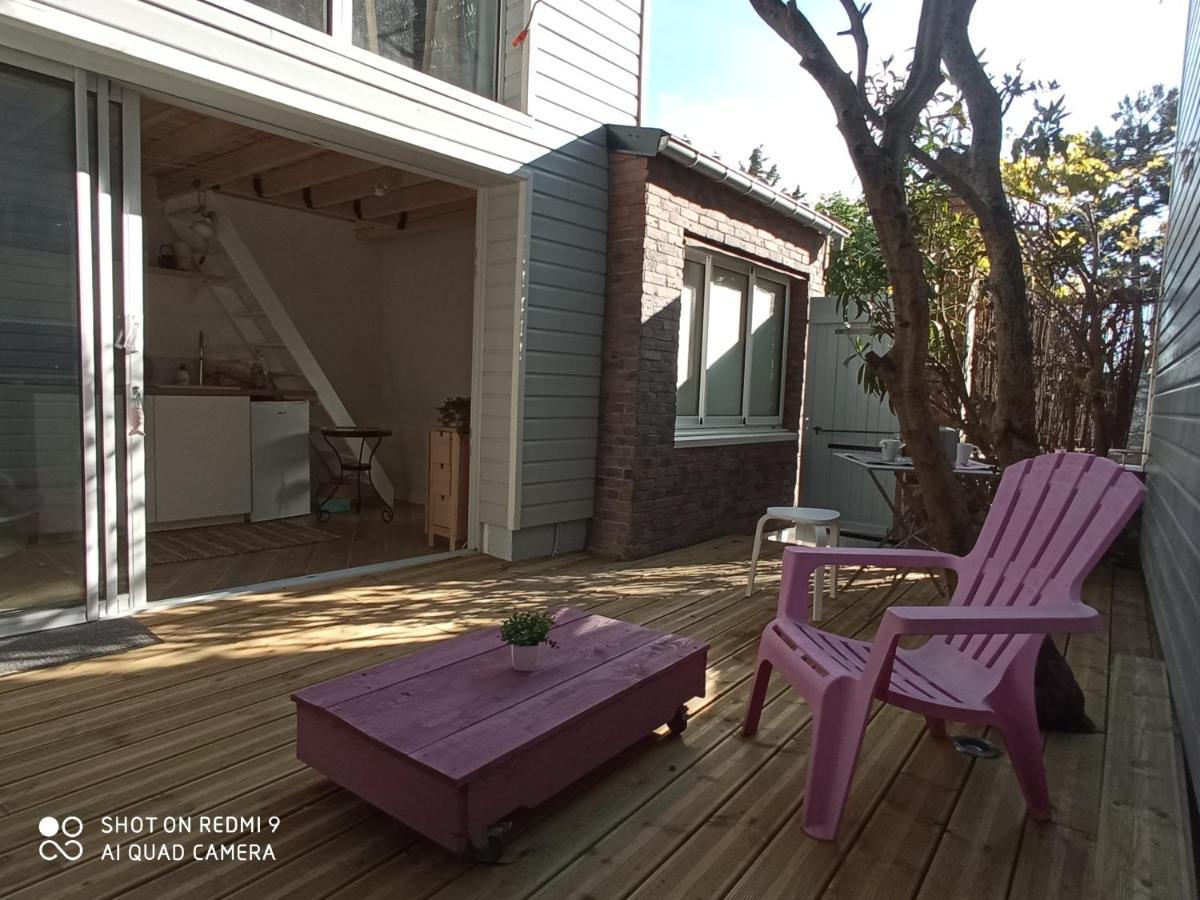 Charmant Logement T2 A 2 Pas De La Mer グランビル エクステリア 写真
